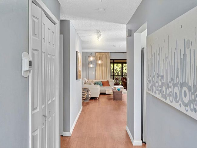 APT-7H - 9199 Pecky Cypress Ln, Condo with 3 bedrooms, 2 bathrooms and null parking in Boca Raton FL | Image 5