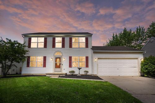 172 Barry Knoll Dr, Pataskala, OH, 43062-7351 | Card Image
