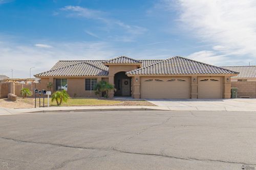 6163 E 47th St, Yuma, AZ, 85365-6352 | Card Image