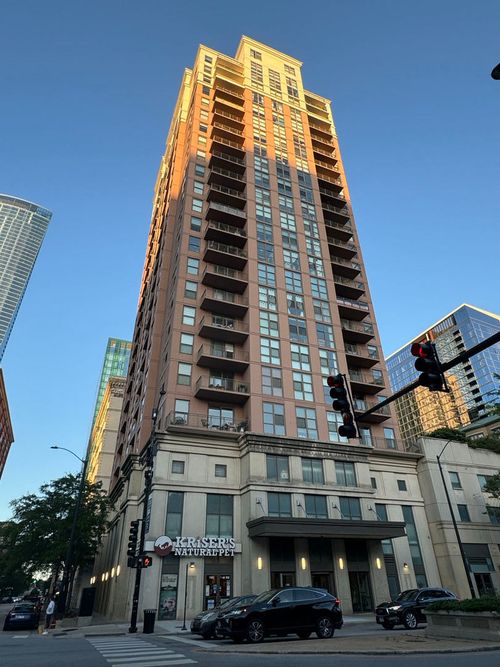 apt-1406-1101 State St, Chicago, IL, 60605-3189 | Card Image