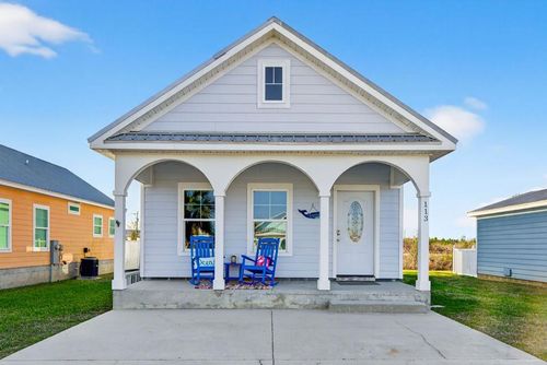 113 Ocean View Dr, Mexico Beach, FL, 32456-4538 | Card Image