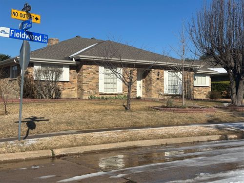 601 Fieldwood Cir, Richardson, TX, 75081-5634 | Card Image