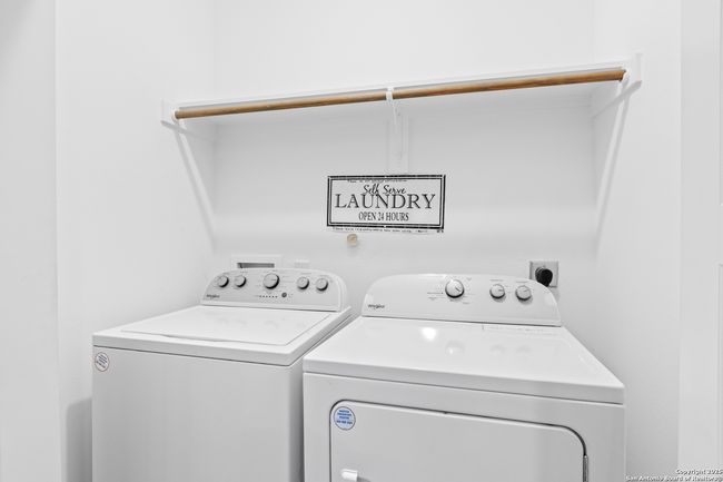 UNIT-401 - 211 Utah St, Townhouse with 2 bedrooms, 3 bathrooms and null parking in San Antonio TX | Image 17