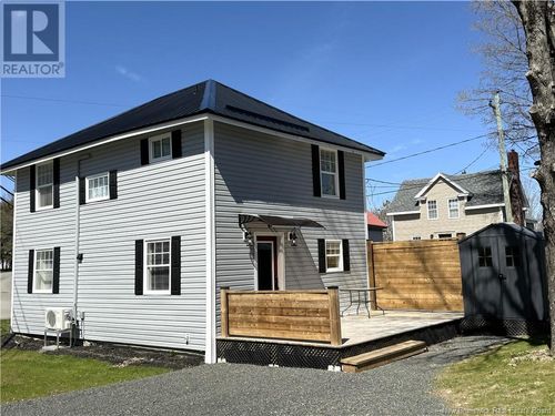 337 Milltown Blvd, Saint Stephen, NB, E3L1J3 | Card Image