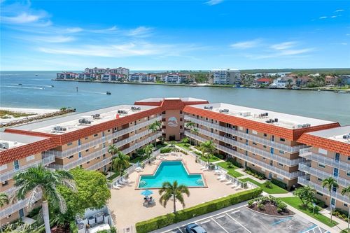 apt-e204-1208 Edington Pl, MARCO ISLAND, FL, 34145-2055 | Card Image