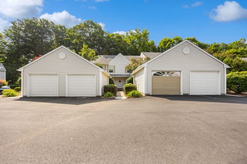 apt-9-3409 Whitney Avenue, Hamden, CT, 06518 | Card Image