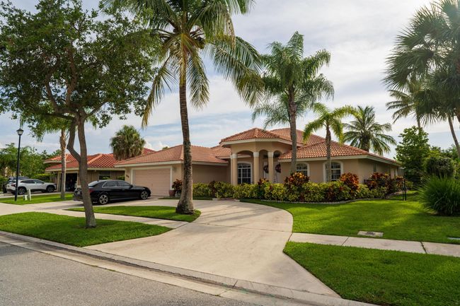 165 Cypress Trce, House other with 4 bedrooms, 3 bathrooms and null parking in Royal Palm Beach FL | Image 53