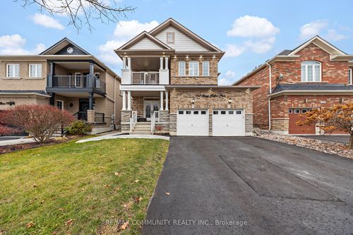 117 Sleepy Hollow Pl, Whitby, ON, L1R0E4 | Card Image