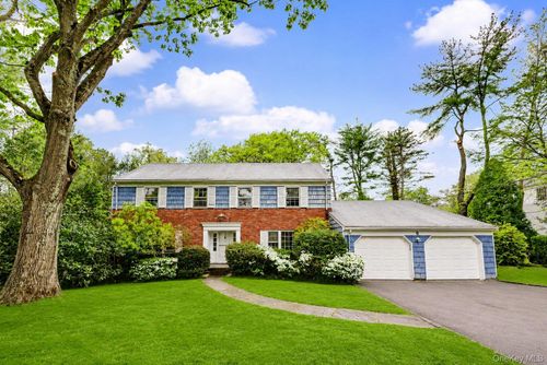 6 Hidden Green Ln, Larchmont, NY, 10538-1117 | Card Image