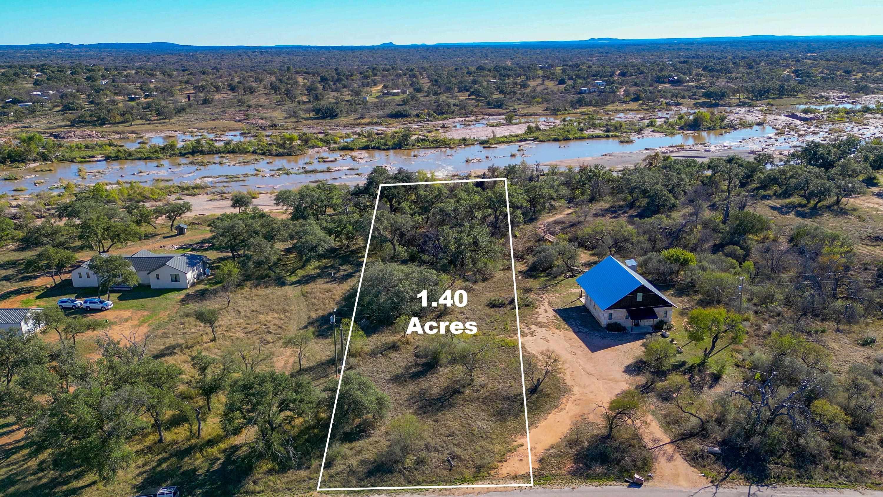 Land in Llano