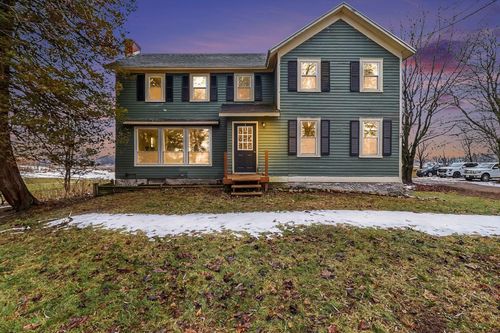 10726 Chase Rd, Montague, MI, 49437-9721 | Card Image