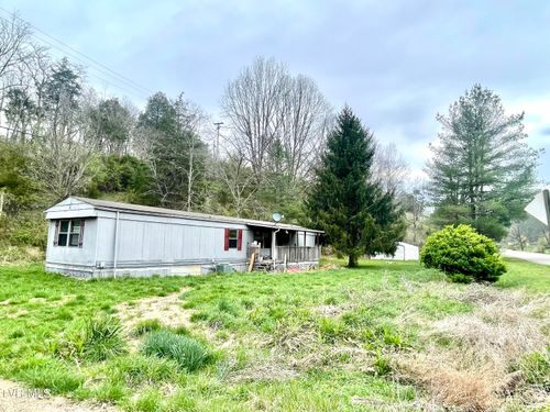 6060 Daniel Boone Rd, Gate City, VA, 24251-4581 | Card Image