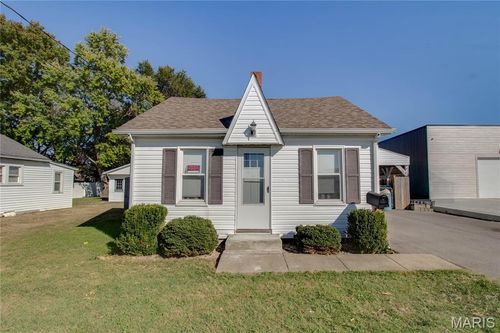 575 Sheridan St, Bethalto, IL, 62010-1825 | Card Image