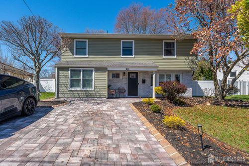 22 Partch Pl, Edison, NJ, 08817-3010 | Card Image