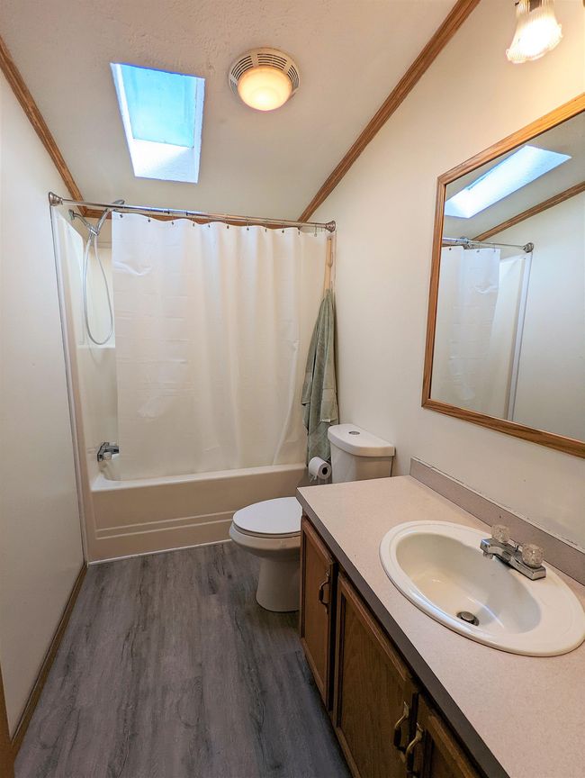 343 Old Temple Rd, House other with 3 bedrooms, 2 bathrooms and null parking in Lyndeborough NH | Image 16