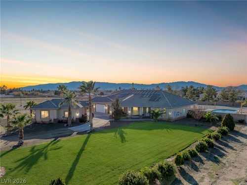 3200 Peggy Ave, Pahrump, NV, 89048-9465 | Card Image