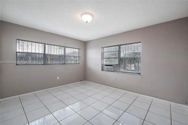4 - 7271 Gary Ave, Home with 2 bedrooms, 2 bathrooms and null parking in Miami Beach FL | Image 11