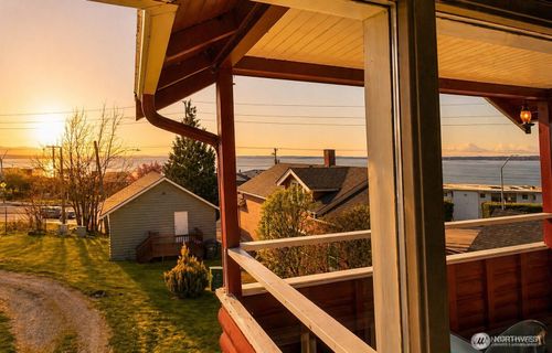 522 12th St, Bellingham, WA, 98225-6121 | Card Image