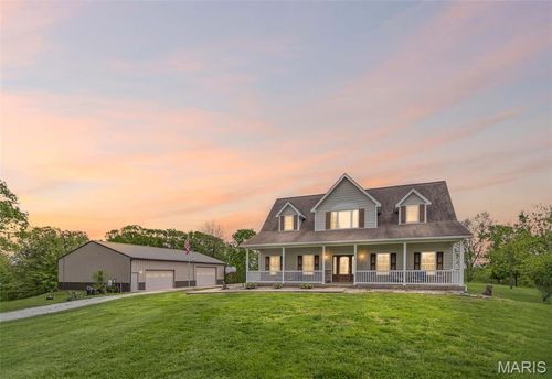 2367 Degerlia Hollow Rd, Hardin, IL, 62047-4249 | Card Image