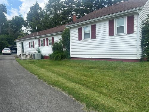 22 Arch Barrett Dr, Rosedale, VA, 24280-3556 | Card Image