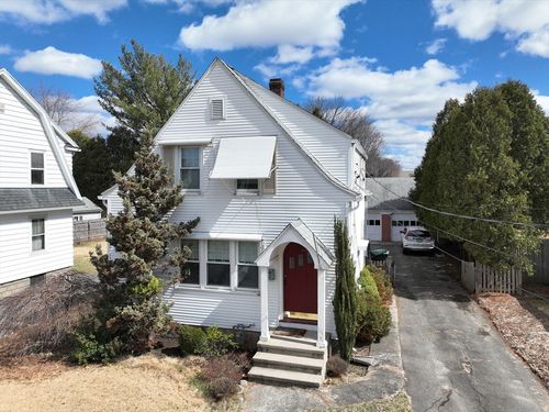 35 Dresser Ave, Chicopee, MA, 01013-2917 | Card Image