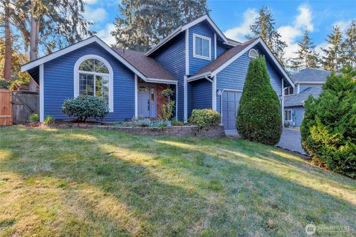 5421 James Pl Se, Auburn, WA, 98092-3855 | Card Image