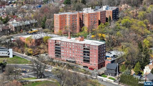 415 Claremont Ave, Montclair, NJ, 07042-1849 | Card Image