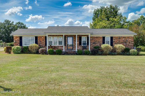 122 Paul Ed Dail Rd, Kenansville, NC, 28349-8512 | Card Image