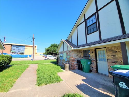 3024-3030 N Bell Ave, Denton, TX, 76209-1036 | Card Image