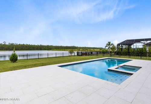 513 Mosaic Blvd, Daytona Beach, FL, 32124-3777 | Card Image