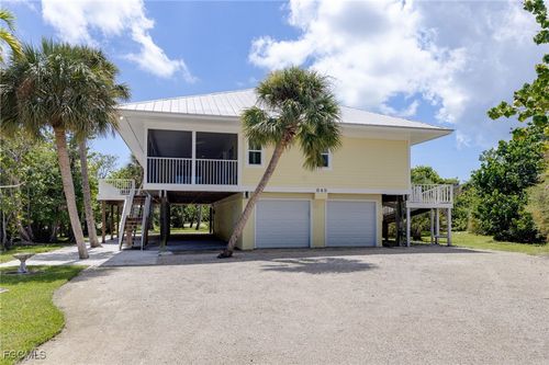 645 Oliva St, Sanibel, FL, 33957-6606 | Card Image