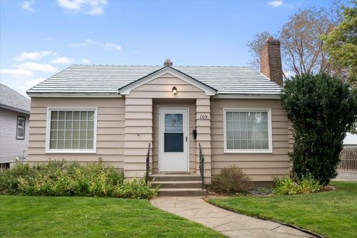 105 E 4th Ave, Ritzville, WA, 99169-1515 | Card Image