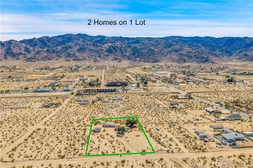 72555 Nicolson Dr, 29 Palms, CA, 92277-2457 | Card Image