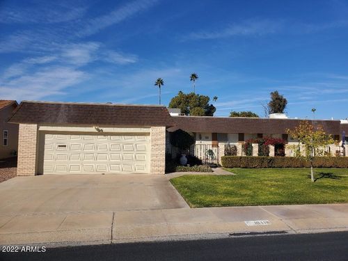 10418 W Prairie Hills Cir, Sun City, AZ, 85351-1821 | Card Image