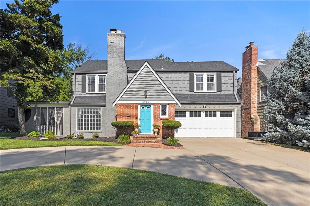 Wornall Rd, Kansas City, MO 64113