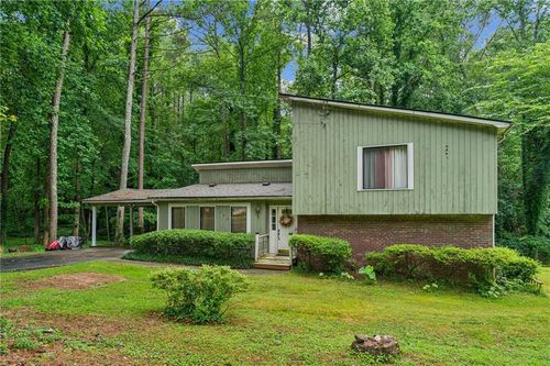 480 Pineburr Ln, Stone Mountain, GA, 30087-5518 | Card Image