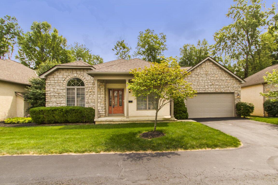 Mar Min Ct, Worthington, OH 43085