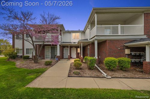 14226 Moravian Manor Cir, Sterling Heights, MI, 48312-5796 | Card Image