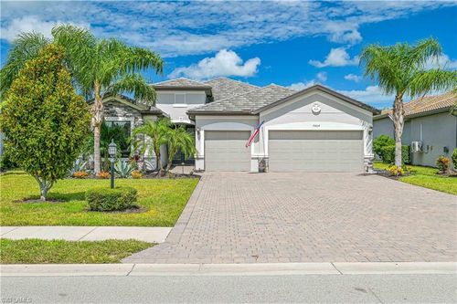 19804 Beechcrest Pl, Estero, FL, 33928-6539 | Card Image
