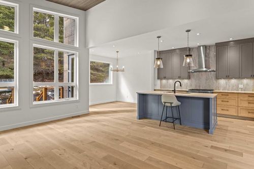 249A Three Sisters Dr, Canmore, AB, T1W2M4 | Card Image