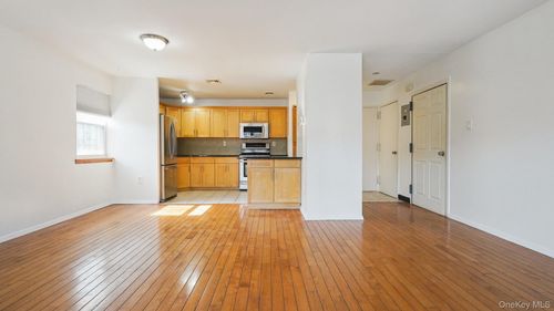 b-896 Union Ave, Bronx, NY, 10459-3948 | Card Image