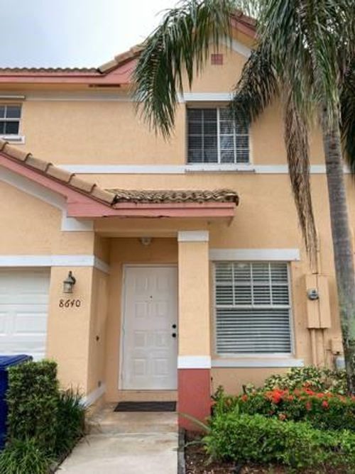 8640 Sw 22nd Ct, Miramar, FL, 33025-2007 | Card Image