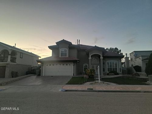 12345 Kit Carson Dr, El Paso, TX, 79936-6874 | Card Image