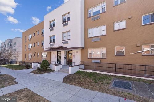 apt-108-738 Longfellow St Nw, WASHINGTON, DC, 20011-3070 | Card Image