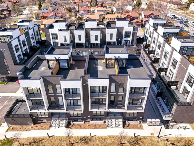 2 - 188 Angus Dr, Condo with 3 bedrooms, 2 bathrooms and null parking in Ajax ON | Image 44