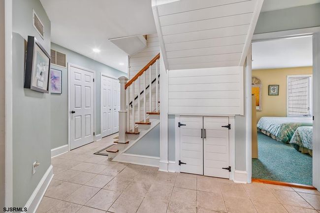 305 - 305 57 Th St, Condo with 4 bedrooms, 2 bathrooms and null parking in Ocean City NJ | Image 4