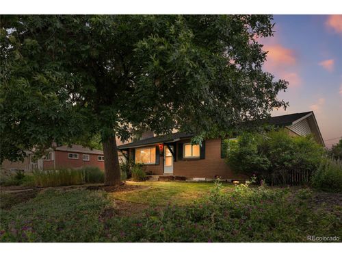 571 S Taft St, Lakewood, CO, 80228-2921 | Card Image