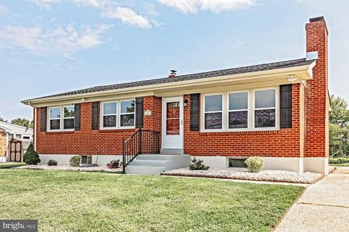 120 Reybold Dr, DELAWARE CITY, DE, 19706-8718 | Card Image
