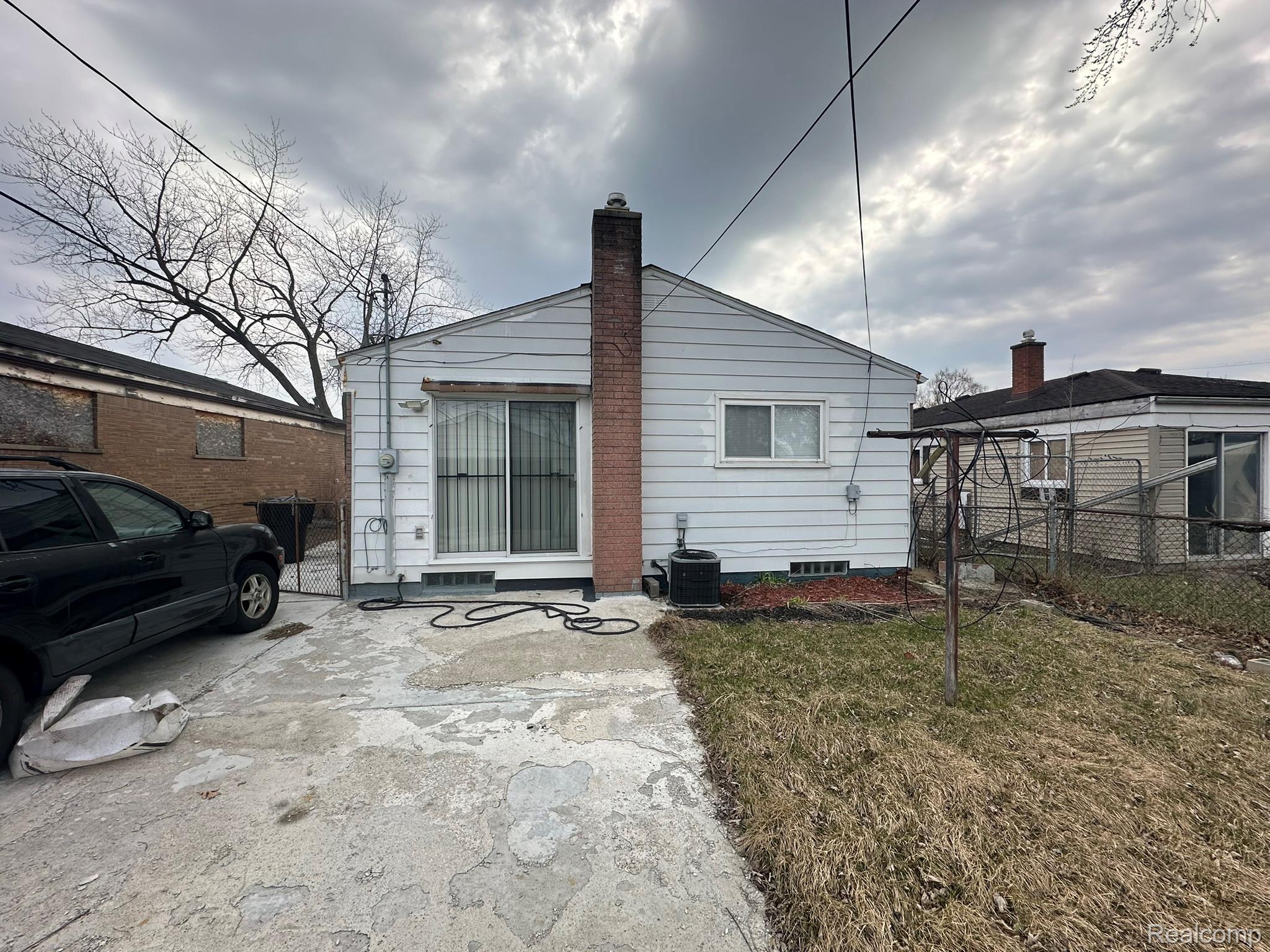 Residential in Detroit 3