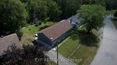 40 Birch Cres, House other with 3 bedrooms, 2 bathrooms and 4 parking in Temagami ON | Image 2